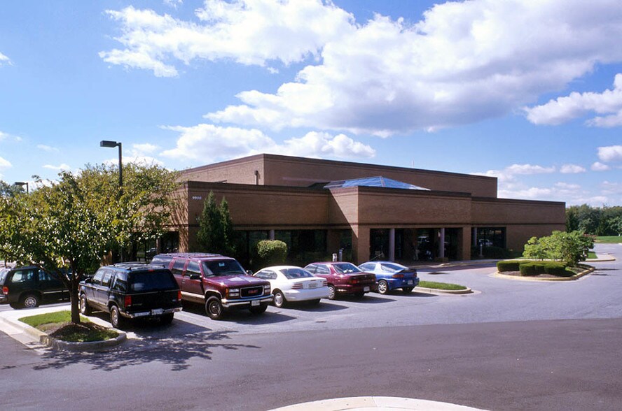 9900 Blackwell Rd, Rockville, MD à louer - Photo du bâtiment - Image 2 de 10