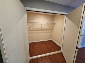 16 East St, New Milford, CT for lease Interior Photo- Image 2 of 11