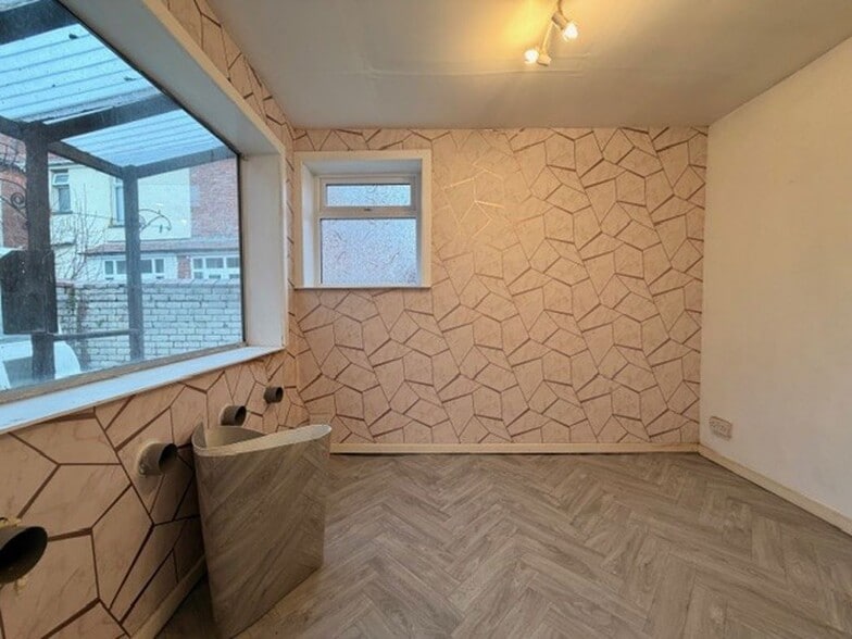 39 Ansdell Rd, Blackpool for sale - Interior Photo - Image 3 of 6