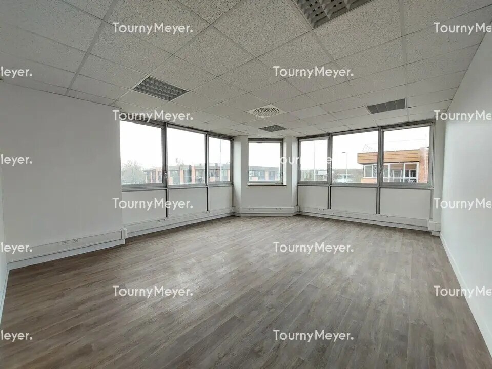 Office in Labège for lease Interior Photo- Image 1 of 6