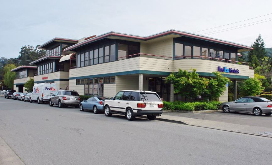 2400 Bridgeway, Sausalito, CA for lease Primary Photo- Image 1 of 4