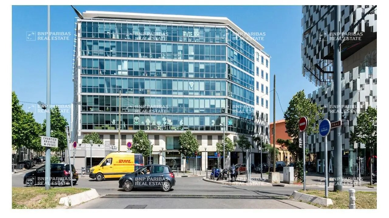 Office in Marseille for lease Building Photo- Image 1 of 13