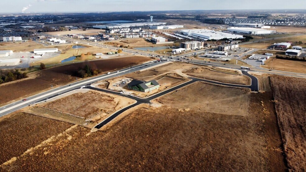 843 Middletown Warwick, Middletown, DE à vendre - Photo du bâtiment - Image 3 de 7