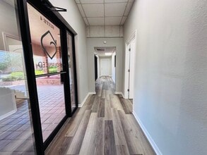 4722 Taft Blvd, Wichita Falls, TX for lease Interior Photo- Image 2 of 6