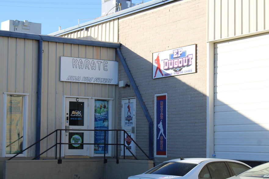 11237 Pellicano Dr, El Paso, TX for lease - Building Photo - Image 3 of 4