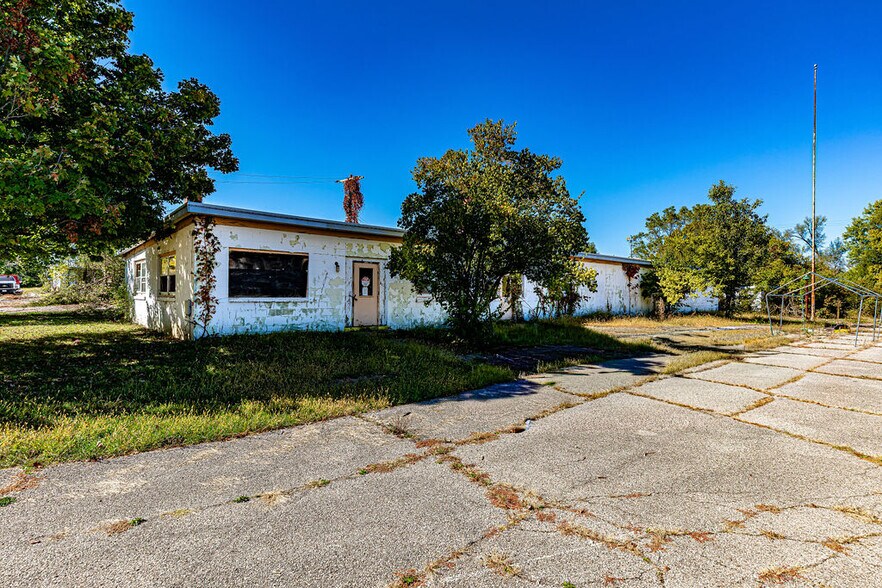 6529 Todd rd, Oxford, OH à vendre - Photo du bâtiment - Image 3 de 42