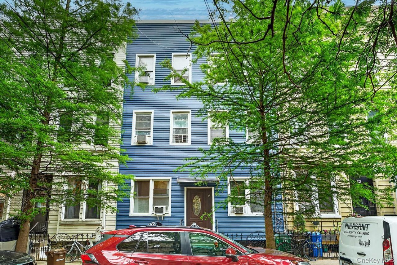 34 Sutton St, Brooklyn, NY à vendre Photo du bâtiment- Image 1 de 41