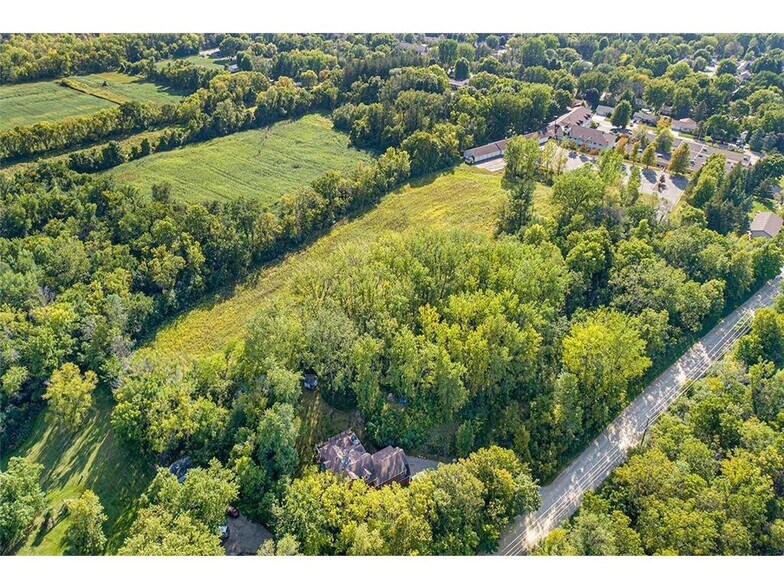 14xx Division St, Faribault, MN à vendre - Aérien - Image 2 de 8