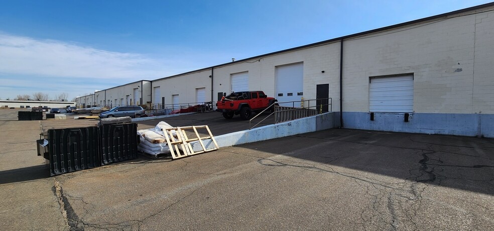 29 Kripes Rd, East Granby, CT for lease - Building Photo - Image 3 of 16