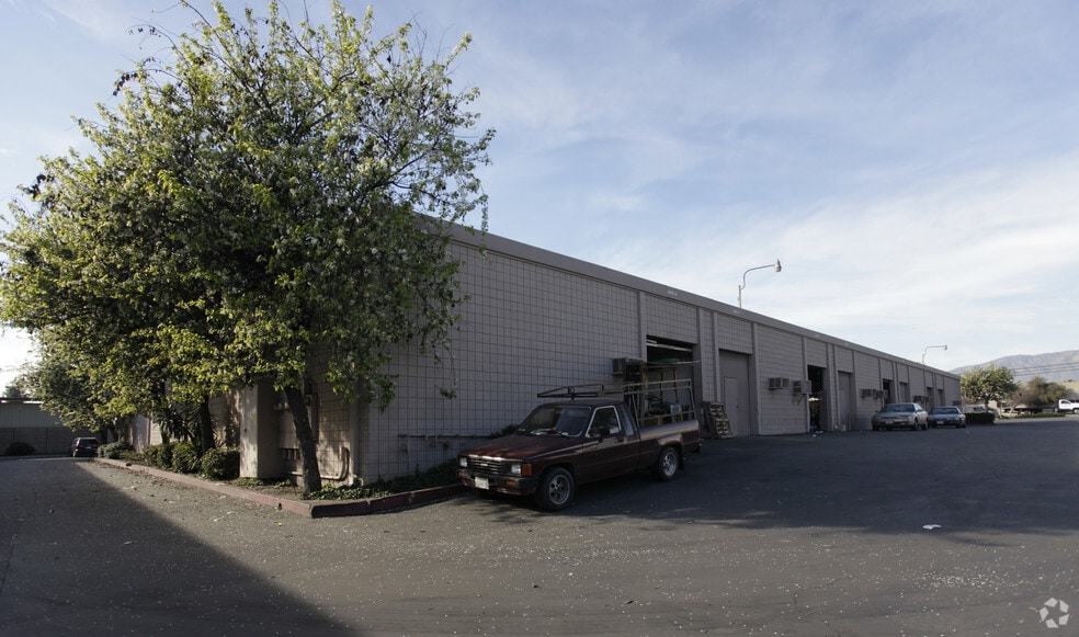 4607 Brooks St, Montclair, CA for sale - Building Photo - Image 2 of 5