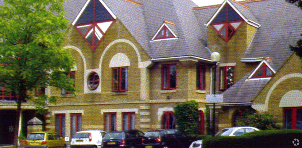 Churchgate, Cheshunt à louer - Photo du bâtiment - Image 3 de 3