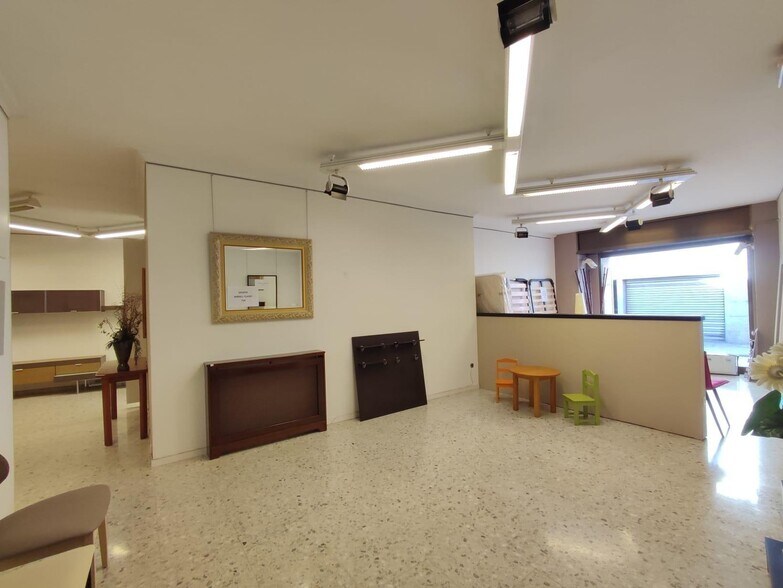 Retail in Manresa, Barcelona for sale - Interior Photo - Image 2 of 36