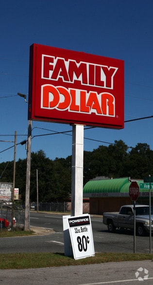 1717 N Pace Blvd, Pensacola, FL for lease - Building Photo - Image 3 of 13