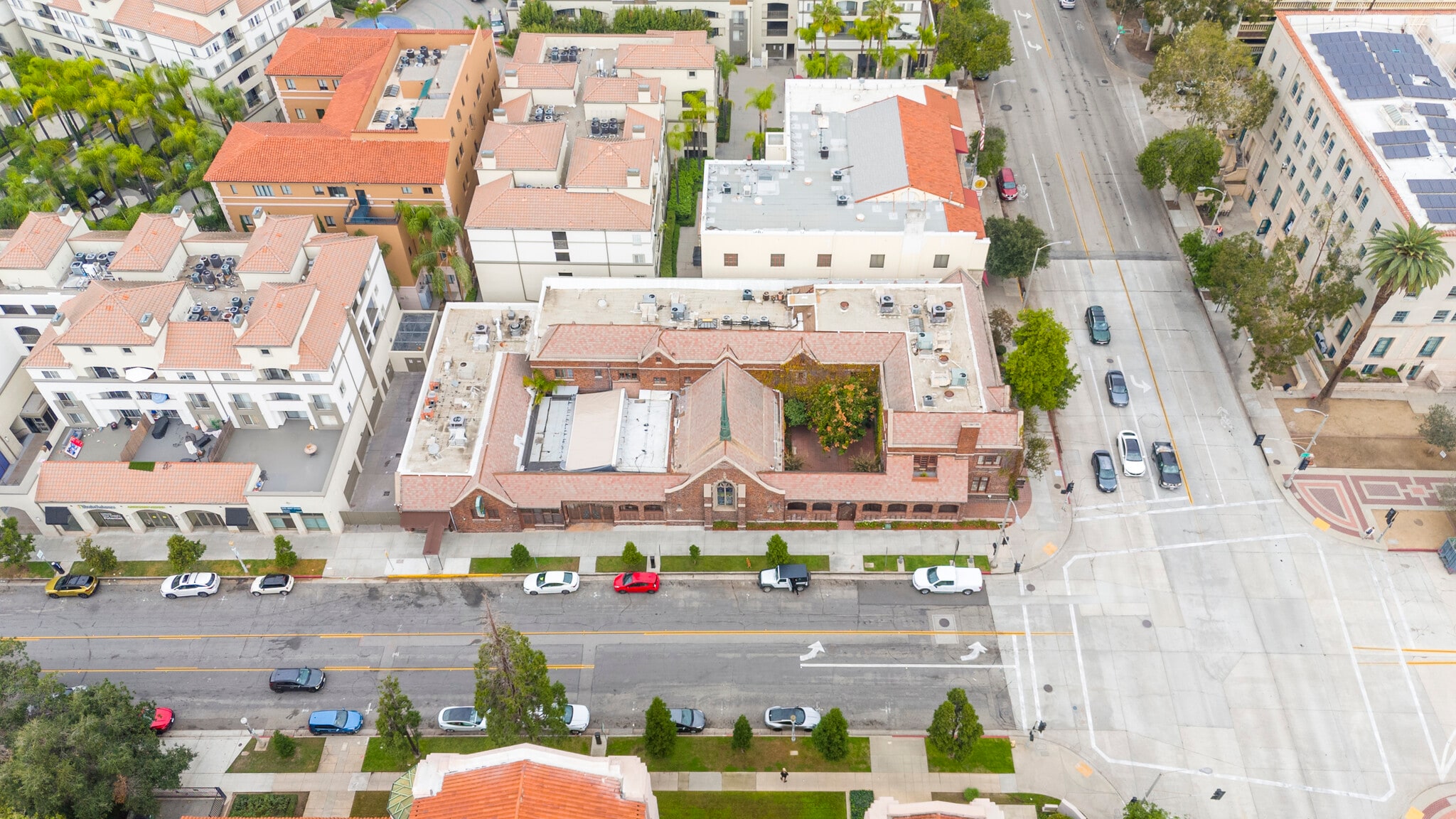 95 N Marengo Ave, Pasadena, CA for sale Primary Photo- Image 1 of 9