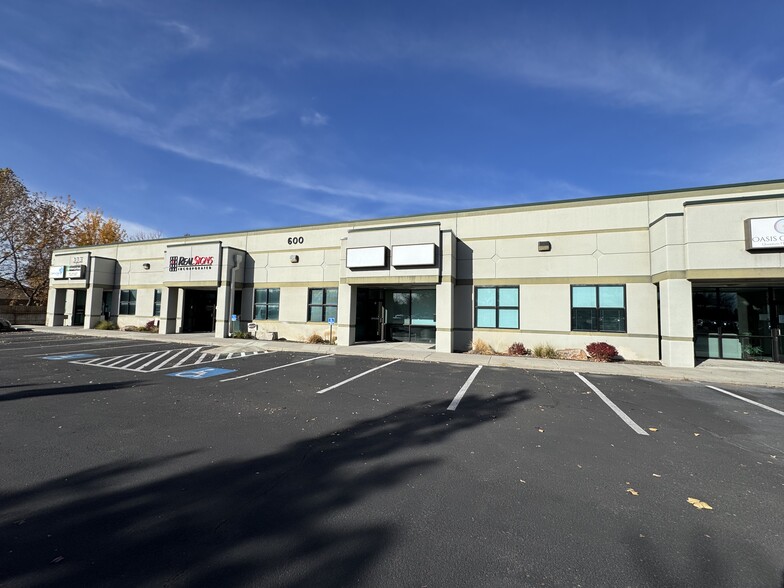 600 E Watertower Ln, Meridian, ID for lease - Building Photo - Image 2 of 8