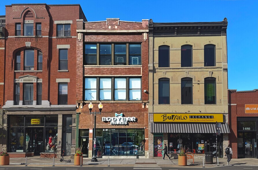 1474 N Milwaukee Ave, Chicago, IL à vendre - Photo principale - Image 2 de 9