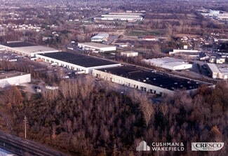 Plus de détails pour 200-250 Sheldon Rd, Berea, OH - Industriel à louer