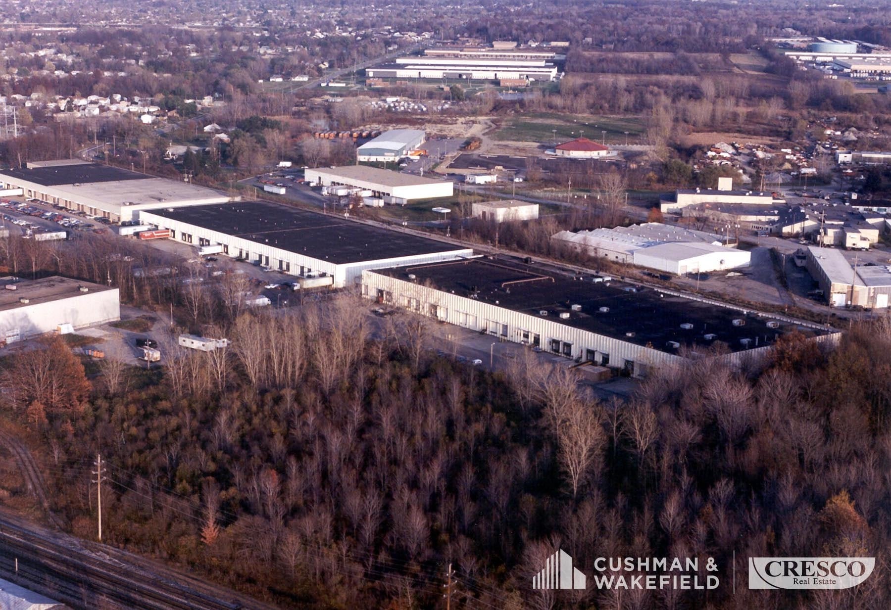 200-250 Sheldon Rd, Berea, OH for lease Primary Photo- Image 1 of 5