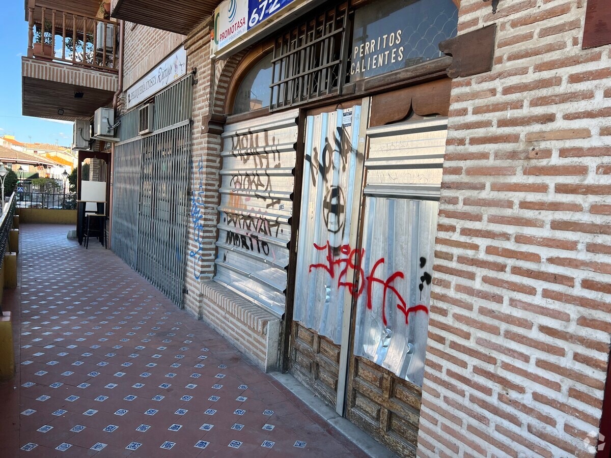 Arganda del Rey, MAD 28500 - Unit Puerta 04, Esc. 1 - - Interior Photo - Image 2 of 7