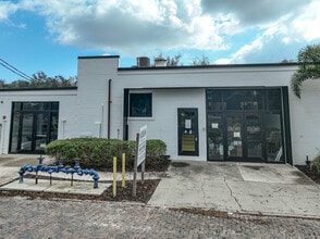 2606 Fairfield Ave S, Saint Petersburg, FL à louer Photo intérieure- Image 2 de 13