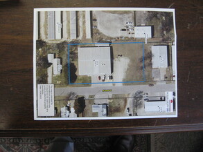 605 State St, El Dorado, KS - aerial  map view