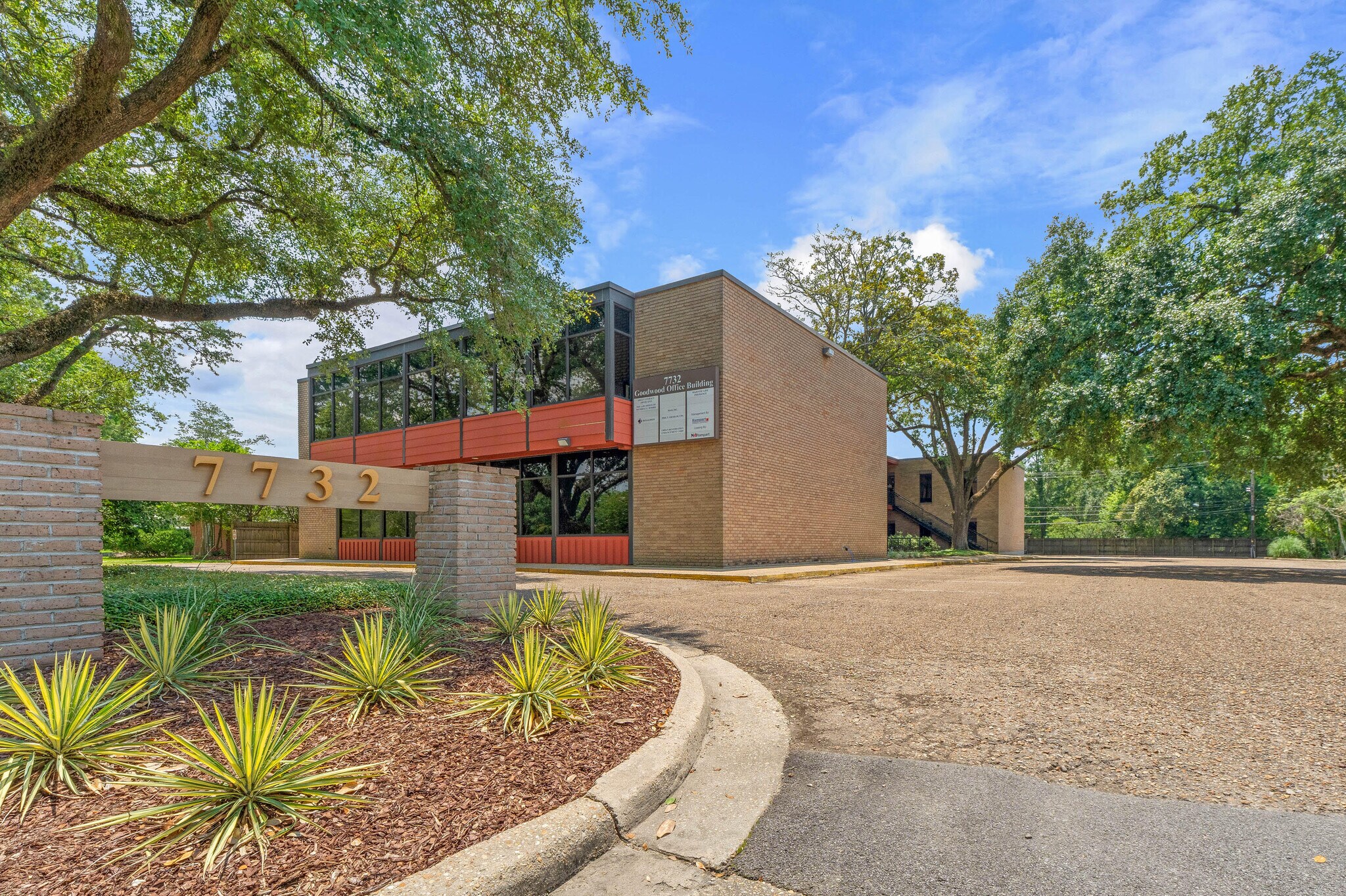 7732 Goodwood Blvd, Baton Rouge, LA for sale Building Photo- Image 1 of 10