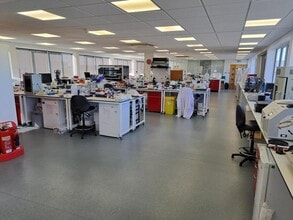 Thurleigh Rd, Thurleigh for lease Interior Photo- Image 1 of 3