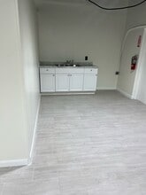 1249-1263 10th St, Lake Park, FL for lease Interior Photo- Image 2 of 3