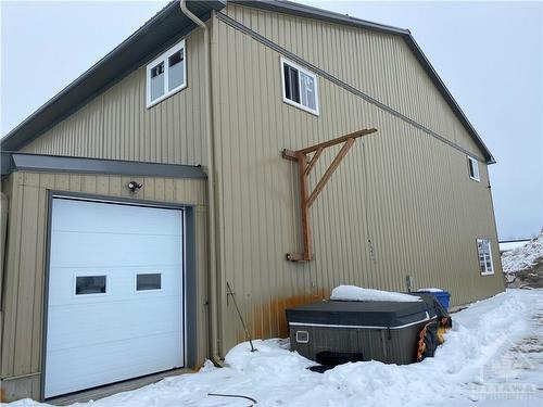 388 Russett Dr, Arnprior, ON for lease - Building Photo - Image 2 of 6