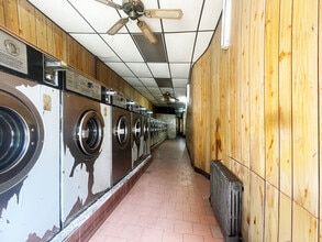 1012 Manhattan Ave, Brooklyn, NY for lease Interior Photo- Image 2 of 7