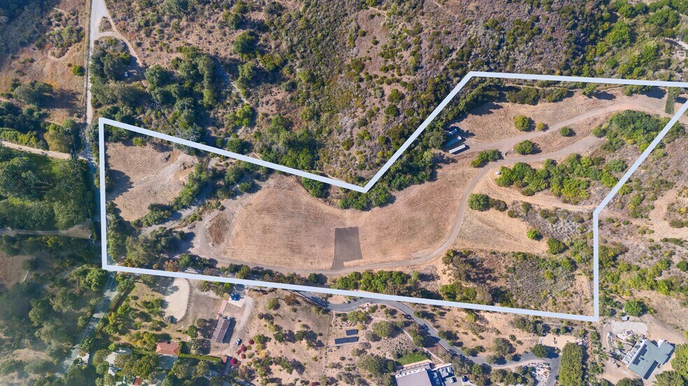 5737 Bonsall Drive, Malibu, CA à vendre - Photo du bâtiment - Image 3 de 37