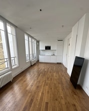 25 Place De La Madeleine, Paris for lease Interior Photo- Image 1 of 4
