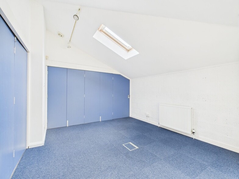 Scorguie Pl, Inverness for sale - Interior Photo - Image 3 of 7