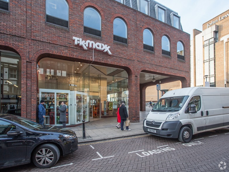 29 Thames St, Kingston Upon Thames for lease - Building Photo - Image 3 of 4