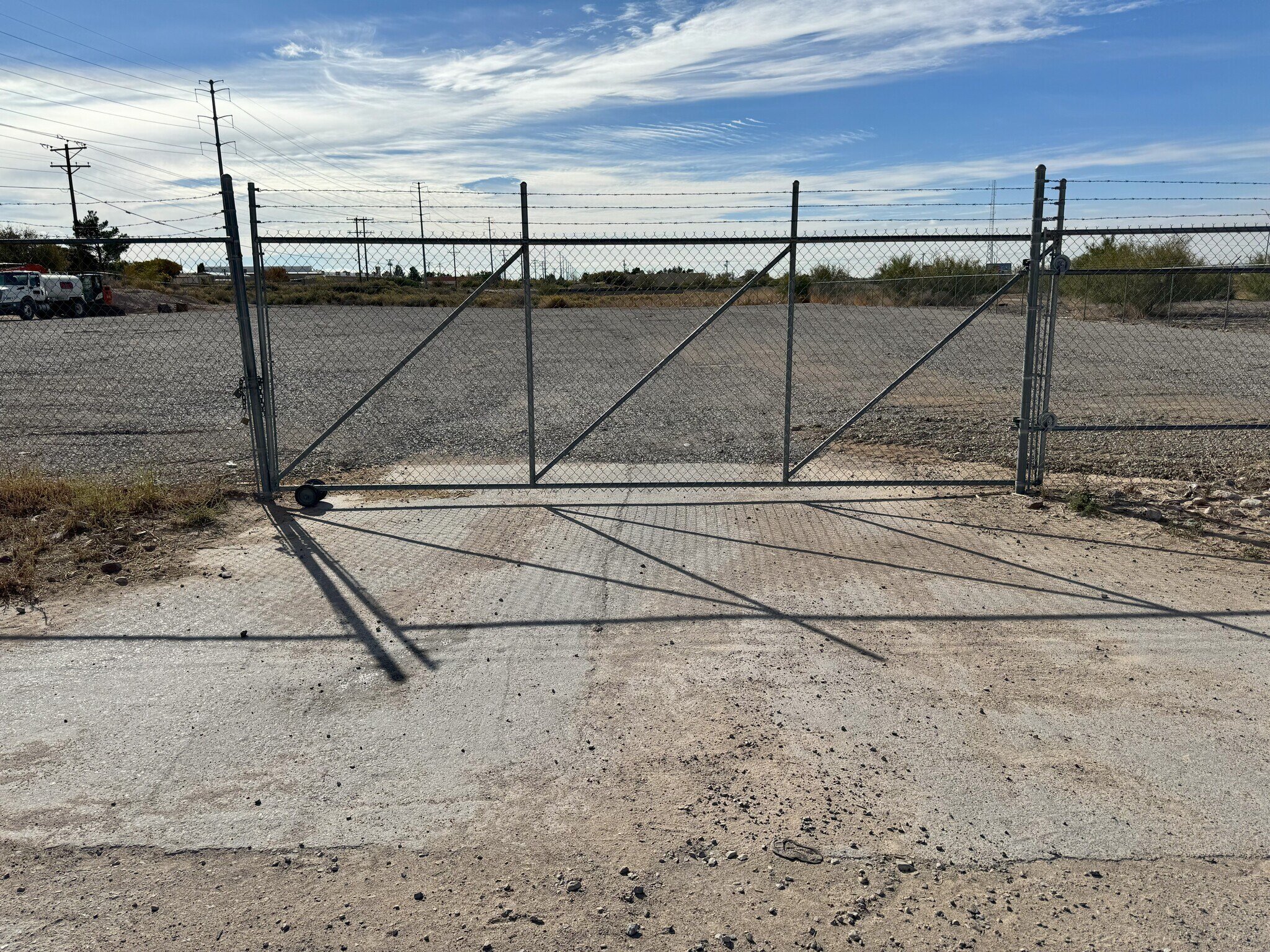 200 Jesse Trigg Drive Dr, Vinton, TX à vendre Photo du bâtiment- Image 1 de 1