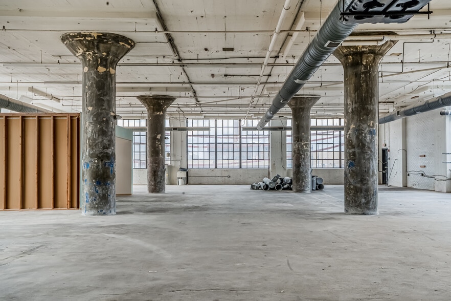 3401 N I St, Philadelphia, PA for lease - Building Photo - Image 3 of 24