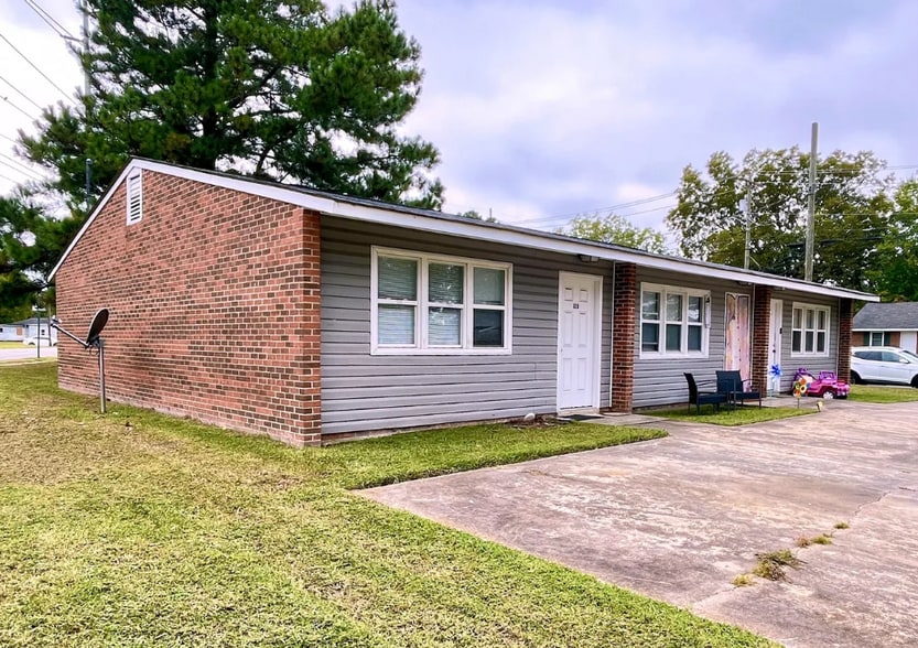 528 Matthews St, Rocky Mount, NC à vendre - Photo du bâtiment - Image 2 de 14