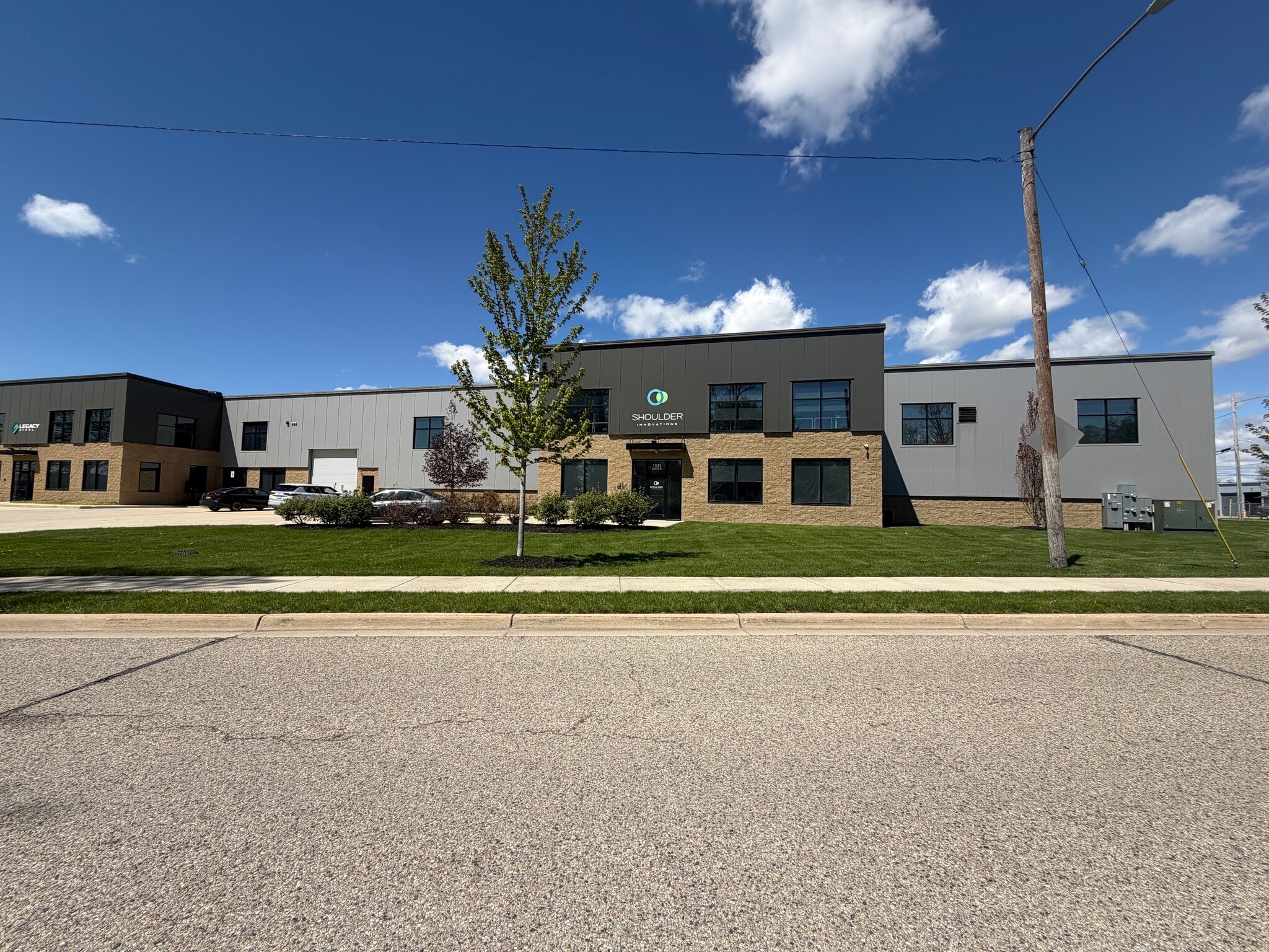 1535 Steele Ave SW, Grand Rapids, MI for lease Building Photo- Image 1 of 17
