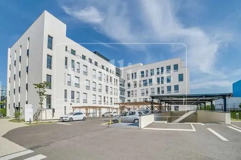 Flex dans Villeurbanne à louer - Photo du bâtiment - Image 2 de 19