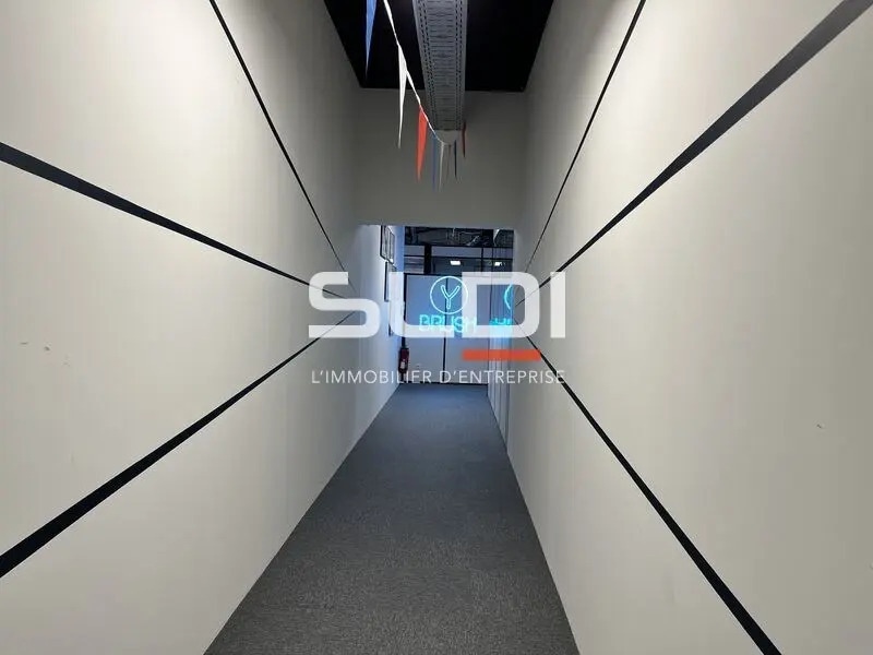 Avenue Barthélémy Thimonnier, Caluire-et-Cuire à louer Photo du bâtiment- Image 1 de 18