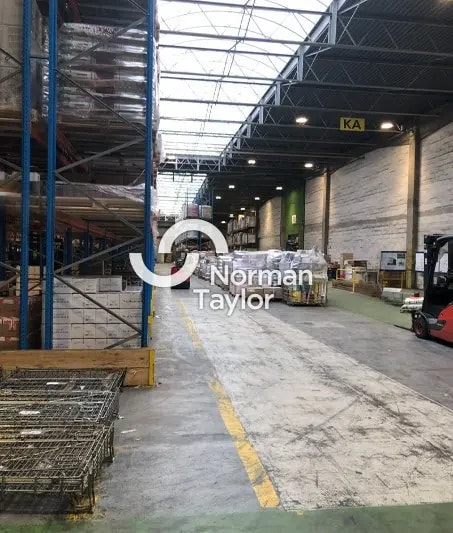 Flex in Lyon for lease - Building Photo - Image 2 of 12