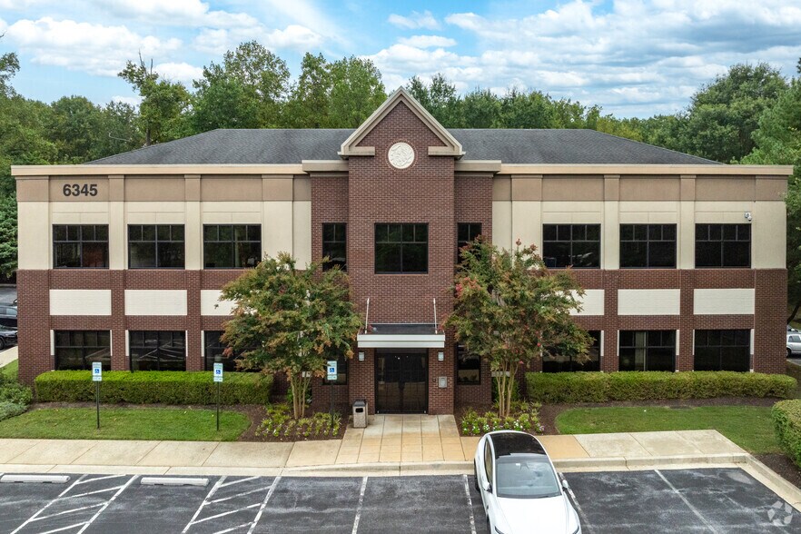 6345 Woodside Ct, Columbia, MD à louer - Photo du bâtiment - Image 2 de 4