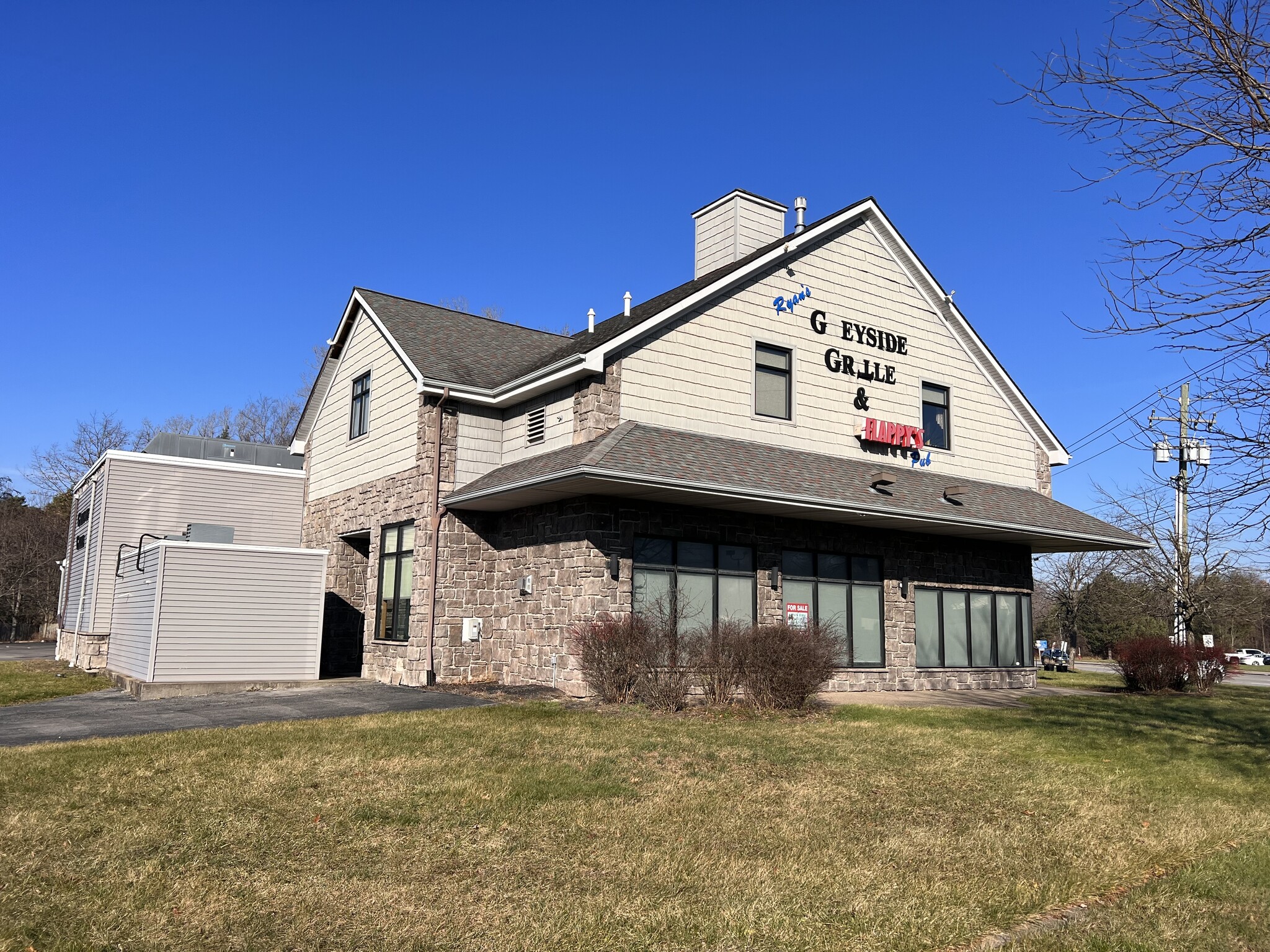 5700 Seneca St, West Seneca, NY for lease Building Photo- Image 1 of 3