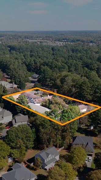 306 S Allen Rd, Wake Forest, NC à vendre - Vidéo sur l’inscription commerciale - Image 2 de 49