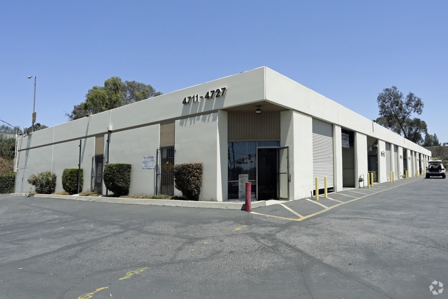 4715 E Washington Blvd, Commerce, CA for lease - Building Photo - Image 1 of 8