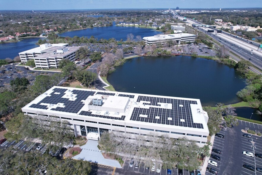 850 Trafalgar Ct, Maitland, FL à louer - Photo du bâtiment - Image 2 de 25