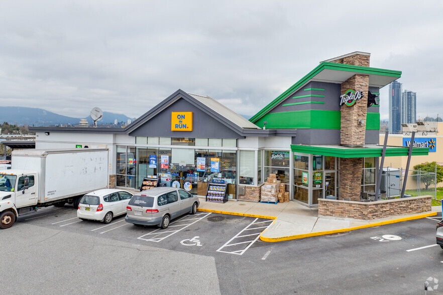 3505 Grandview Hwy, Vancouver, BC à vendre - Photo du bâtiment - Image 2 de 3