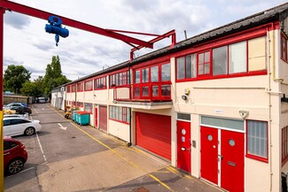 Plus de détails pour Durnsford Rd, London - Bureau à louer