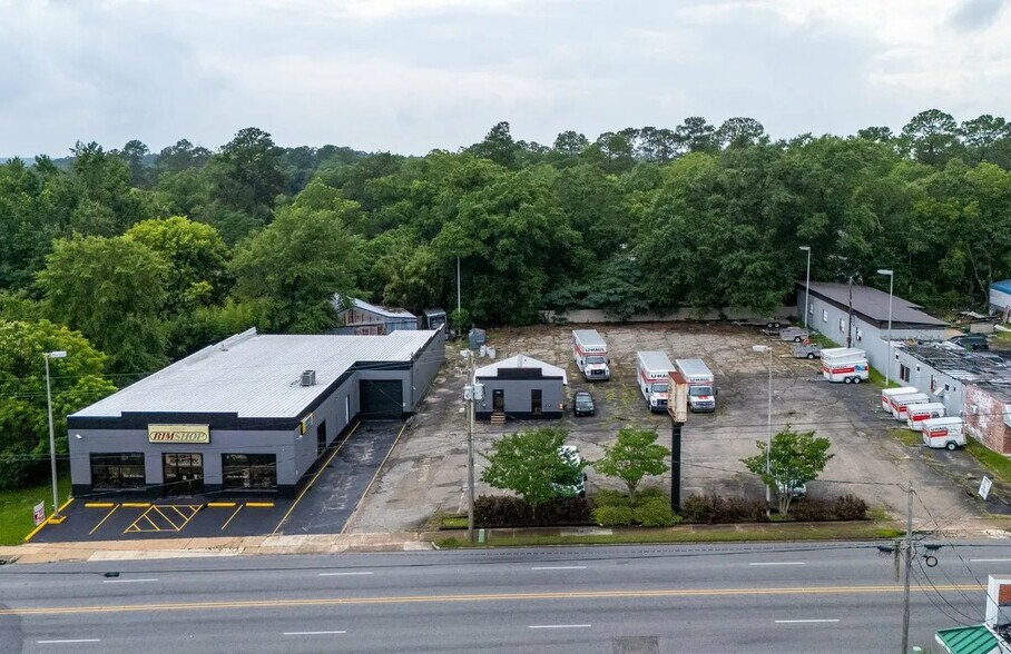766 S Oates St, Dothan, AL à vendre - Photo du bâtiment - Image 1 de 9