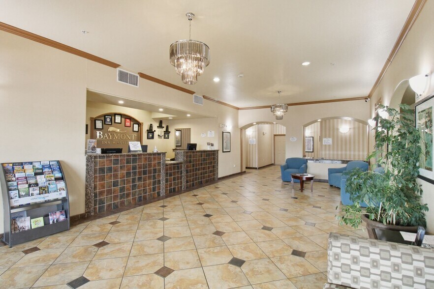 1005 E US Highway 180, Snyder, TX à vendre - Hall d’entrée - Image 2 de 17